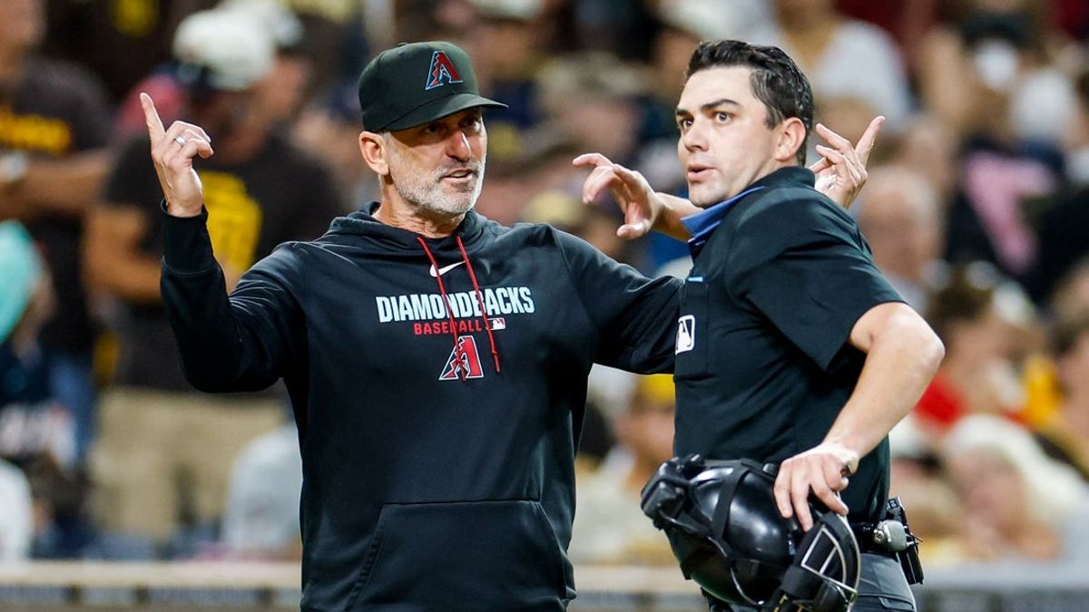 تم طرد مدير D-backs Torey Lovullo بسبب جداله في المكالمة المرفوضة تم طرد مدير D-backs Torey Lovullo بسبب جداله في المكالمة المرفوضة