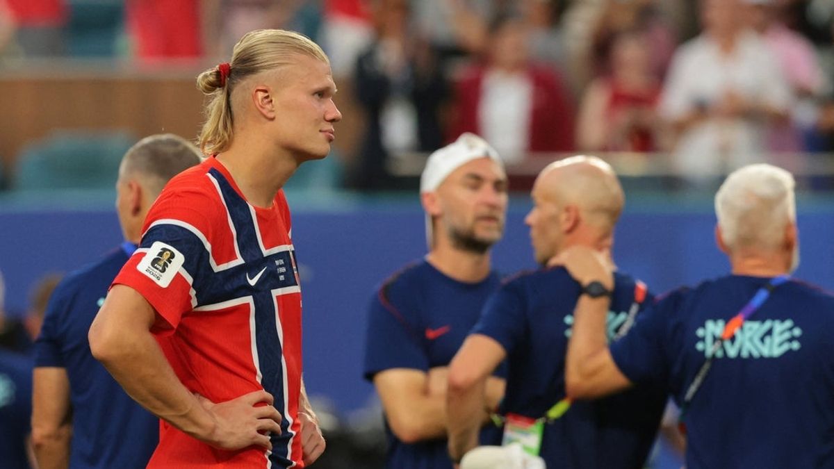 FIFA: ‘No evidence’ ball hit wire on regulation England goal vs. Norway
