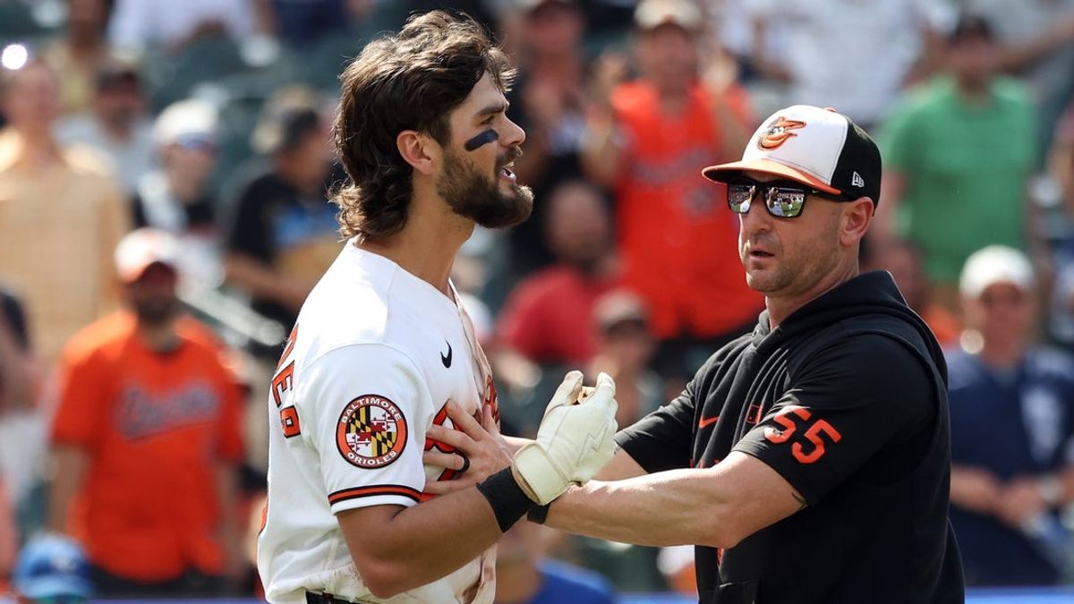 Ο Blaze Alexander του Orioles σπάει το χέρι όταν χτυπήθηκε από το γήπεδο εναντίον του Royals