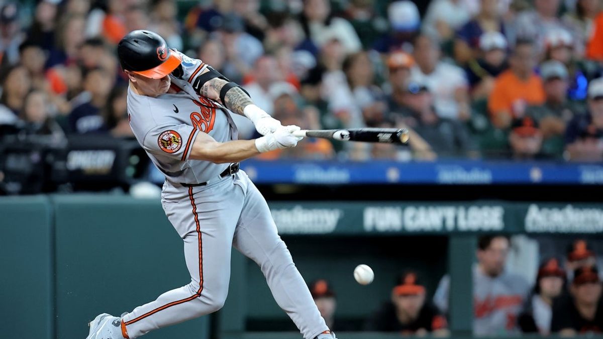 Οι Orioles επιβιώνουν από το Astros σε 11 innings