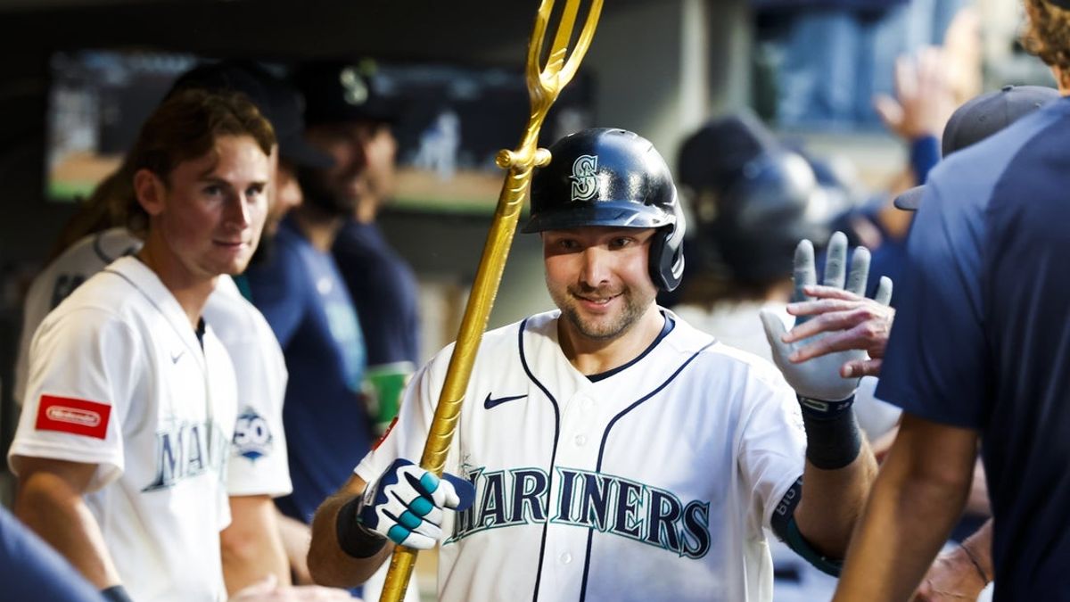 Μετά τους ηρωισμούς του Cal Raleigh, οι Mariners μάχονται για τη νίκη στη σειρά εναντίον των Reds
