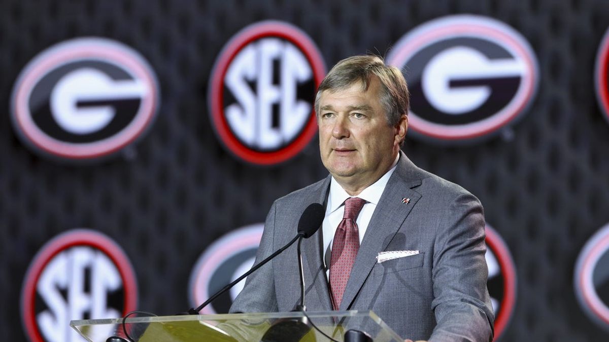 Ο Kirby Smart προκαλεί τη Γεωργία να είναι «ασυνήθιστη» όπως ο Thunder