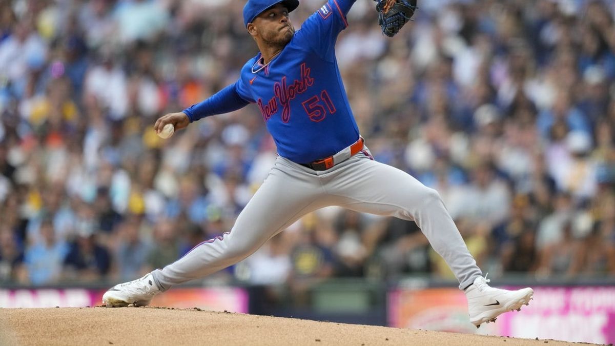  Mets scratch RHP Freddy Peralta ahead of trade deadline 