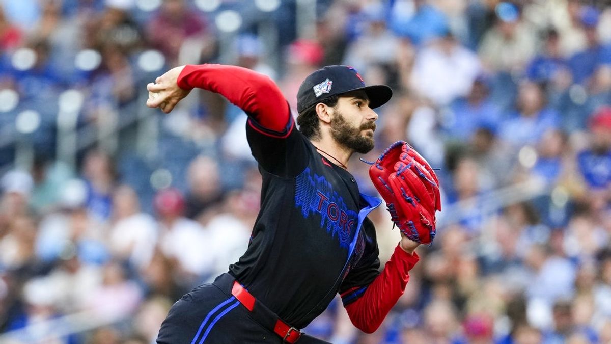  After spectacular July, Jays Dylan Cease pursues latest win vs. Cubs 