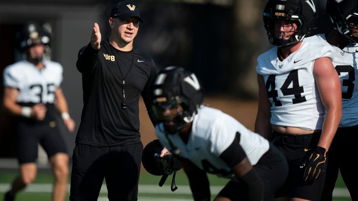  Vanderbilt begins post-Diego Pavia era with matchup vs. Austin Peay 