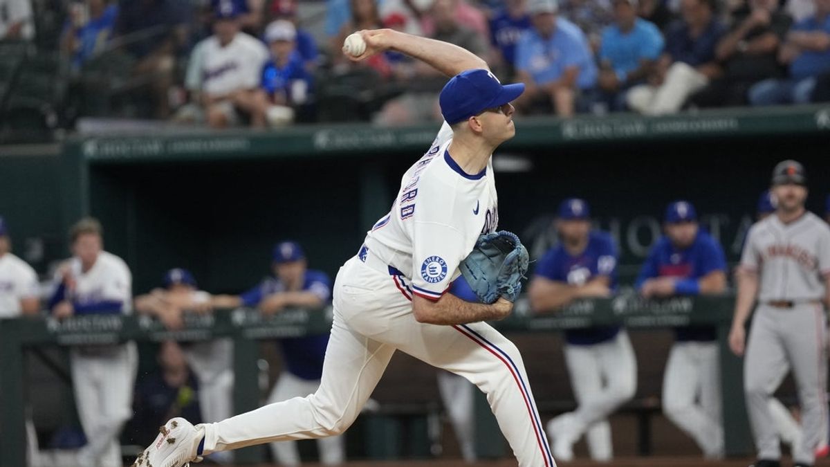 
            Rangers shut out Giants for consecutive wins after 6-game losing skid
        