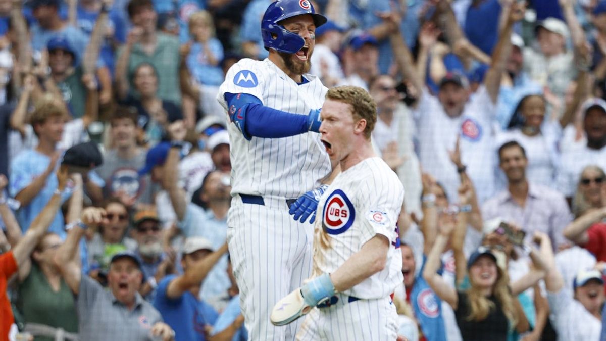 MLB roundup: Cubs force extras with HR, walk off Jays in 11th MLB roundup: Cubs force extras with HR, walk off Jays in 11th