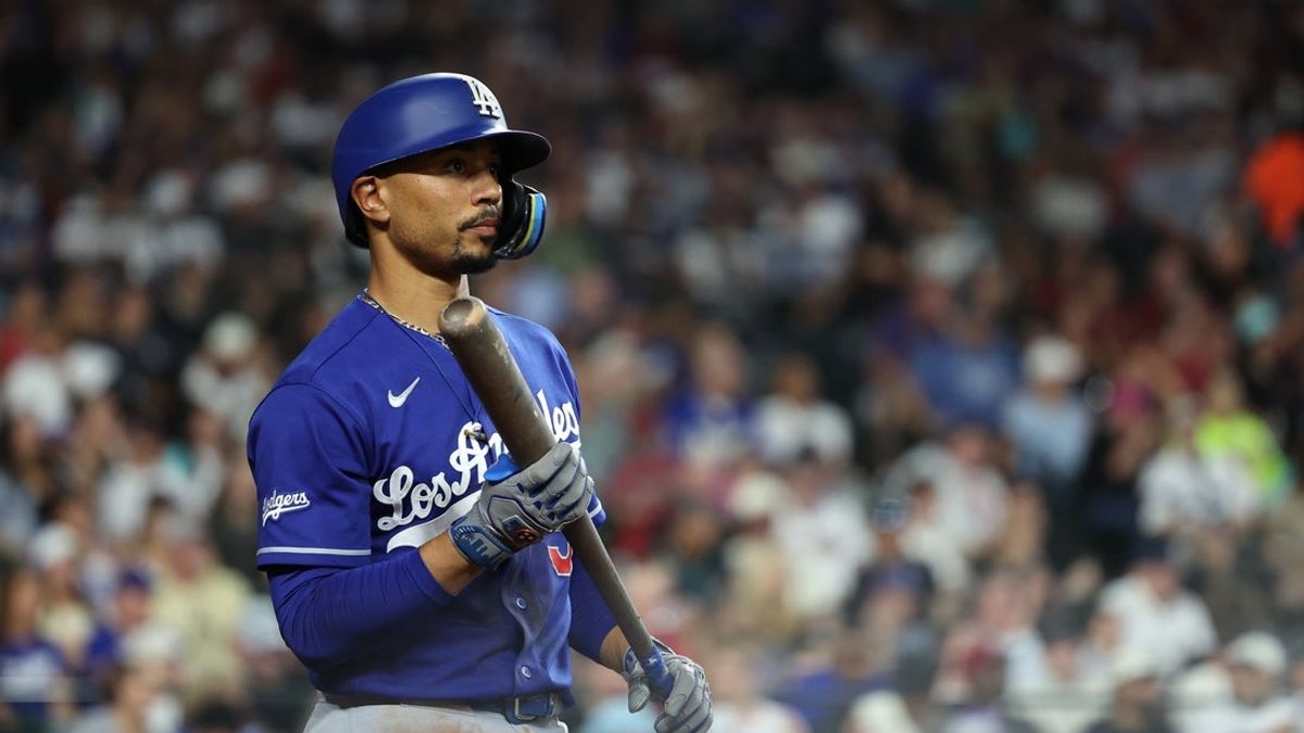  Dodgers try to break out of slump against Royals 
