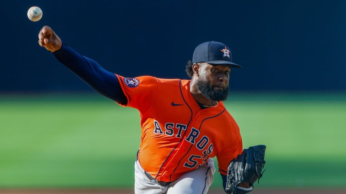  Fighting for postseason, Astros clash with Diamondbacks 