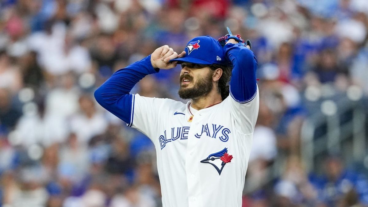 Jays Dylan Cease bids to bolster playoff chances, resume in finale vs. Yankees Jays Dylan Cease bids to bolster playoff chances, resume in finale vs. Yankees