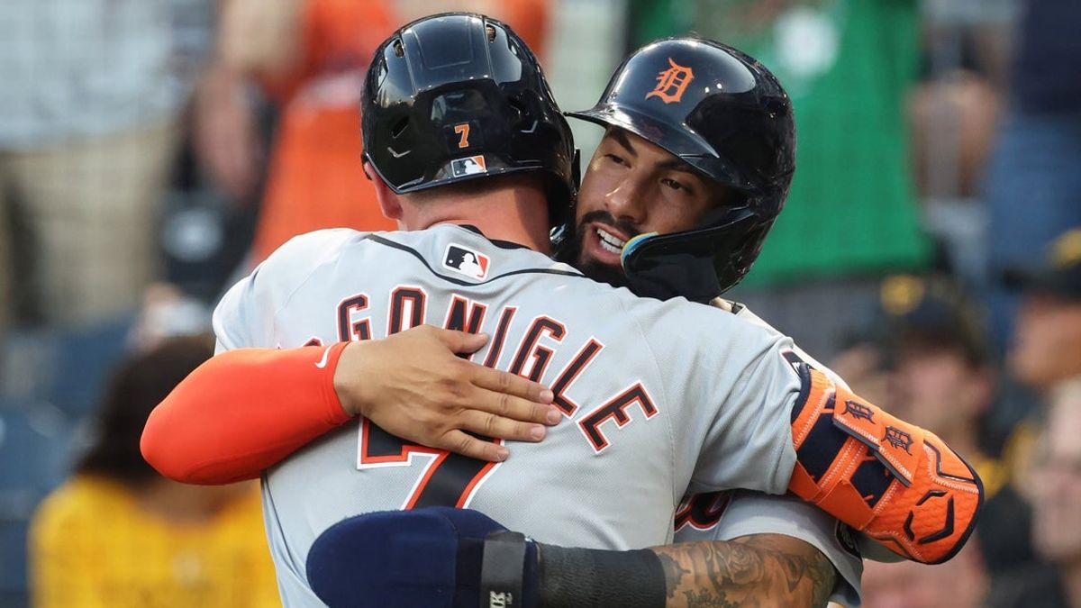 Tigers grab big lead, cruise past Pirates as playoff push continues Tigers grab big lead, cruise past Pirates as playoff push continues
