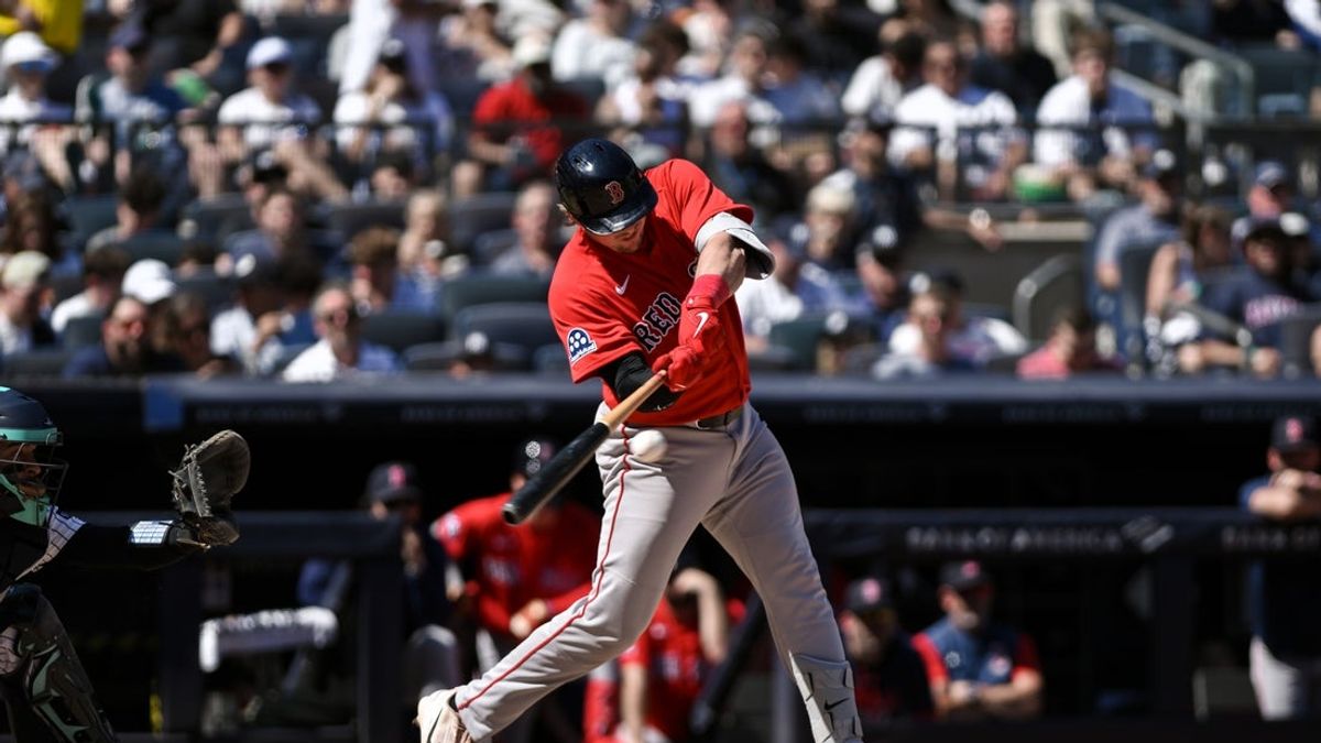  Defense, starting pitching help Red Sox blank Yankees 