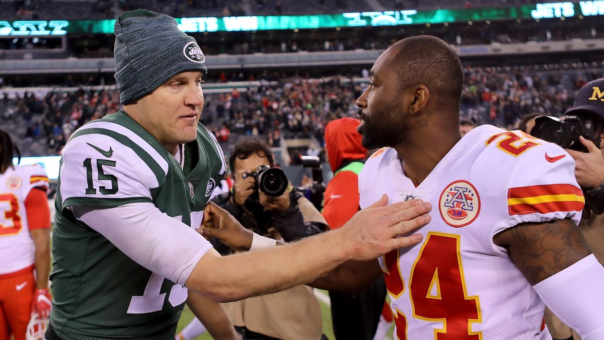 Deadspin | You probably forgot these NFL players were on these teams