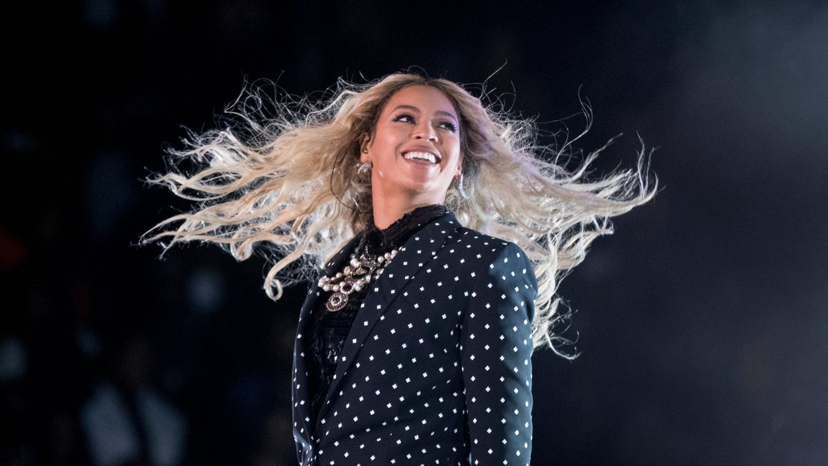 Deadspin | Tough luck Pittsburgh, no Beyoncé for you