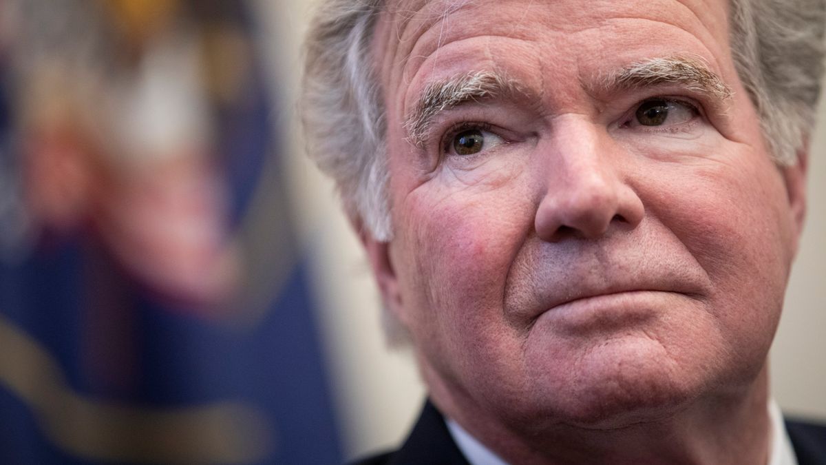 Deadspin | An incomplete list of Mark Emmert lowlights