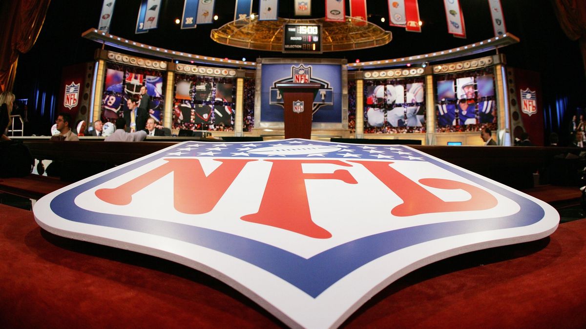 Take Your Pick: The 32 best NFL first rounders at each draft slot since 2002