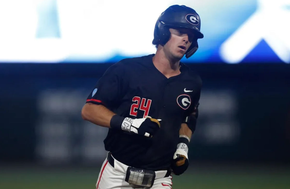 Georgia's Charlie Condon (24) rounds the bases after hitting a home run during Game 3 of the Super NCAA Regional against NC State at Foley Field on Monday, June 10, 2024 in Athens, Ga. NC State won 8-5.