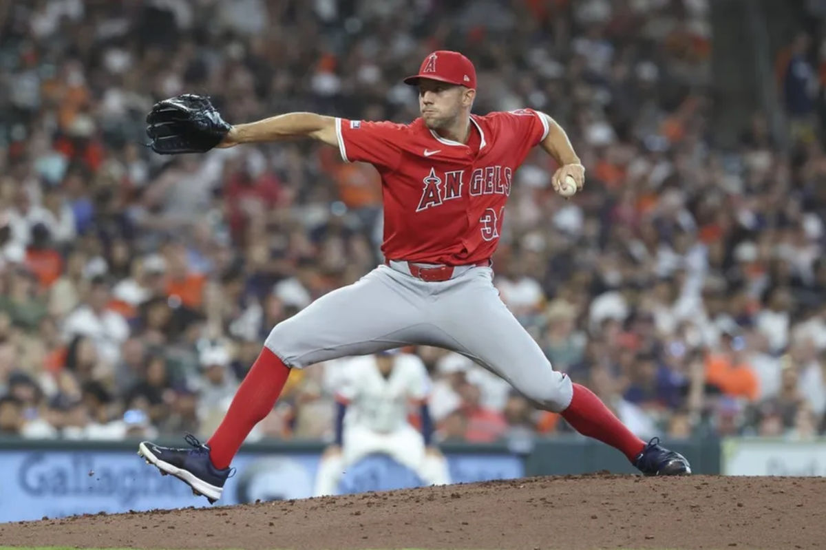 Apr 12, 2025; Houston, Texas, USA; Los Angeles Angels starting pitcher Tyler Anderson (31) delivers a pitch during the second inning against the Houston Astros at Daikin Park. Mandatory Credit: Troy Taormina-Imagn Images