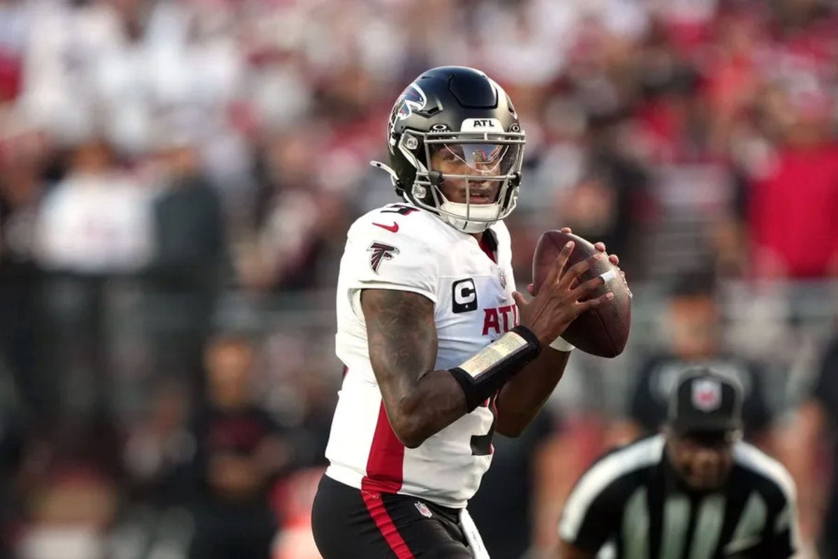 Oct 19, 2025; Santa Clara, California, USA; Atlanta Falcons quarterback Michael Penix Jr. (9) drops back to pass against the San Francisco 49ers during the second quarter at Levi's Stadium. Mandatory Credit: Darren Yamashita-Imagn Images