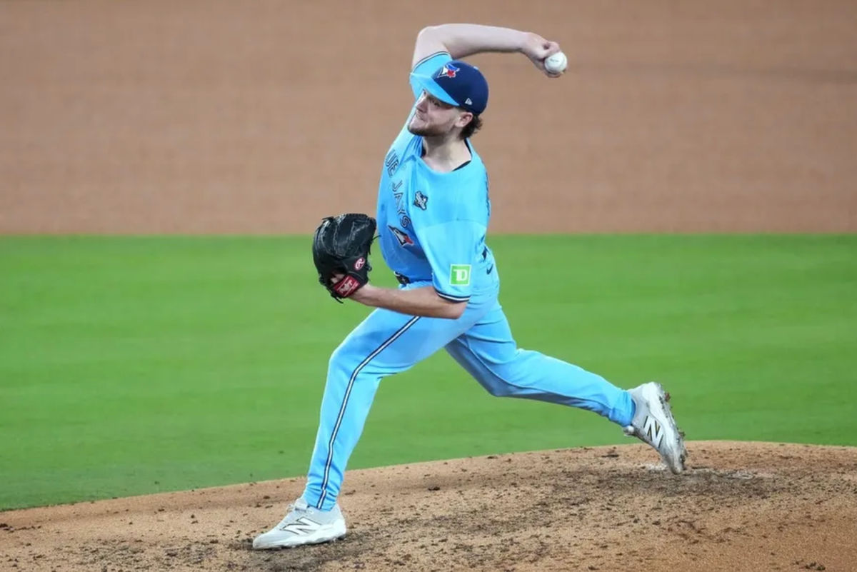 Oct 29, 2025; Los Angeles, California, USA; Toronto Blue Jays pitcher Trey Yesavage (39) pitches against the Los Angeles Dodgers in the fifth inning during game five of the 2025 MLB World Series at Dodger Stadium. Mandatory Credit: Kirby Lee-Imagn Images