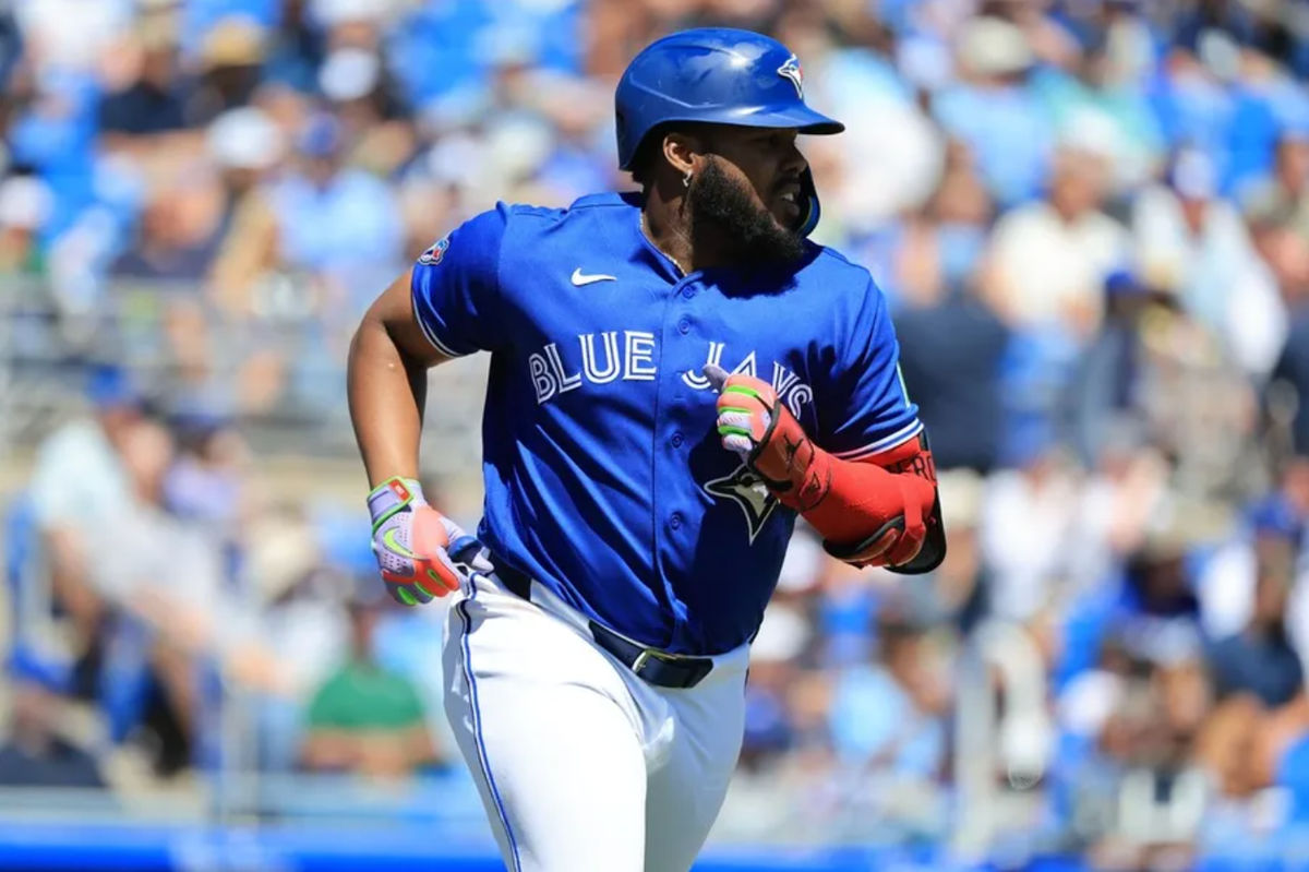 Mar 19, 2026; Dunedin, Florida, USA; Toronto Blue Jays first baseman Vladimir Guerrero Jr. (27) singles during the fourth inning against the New York Yankees at TD Ballpark. Mandatory Credit: Kim Klement Neitzel-Imagn Images