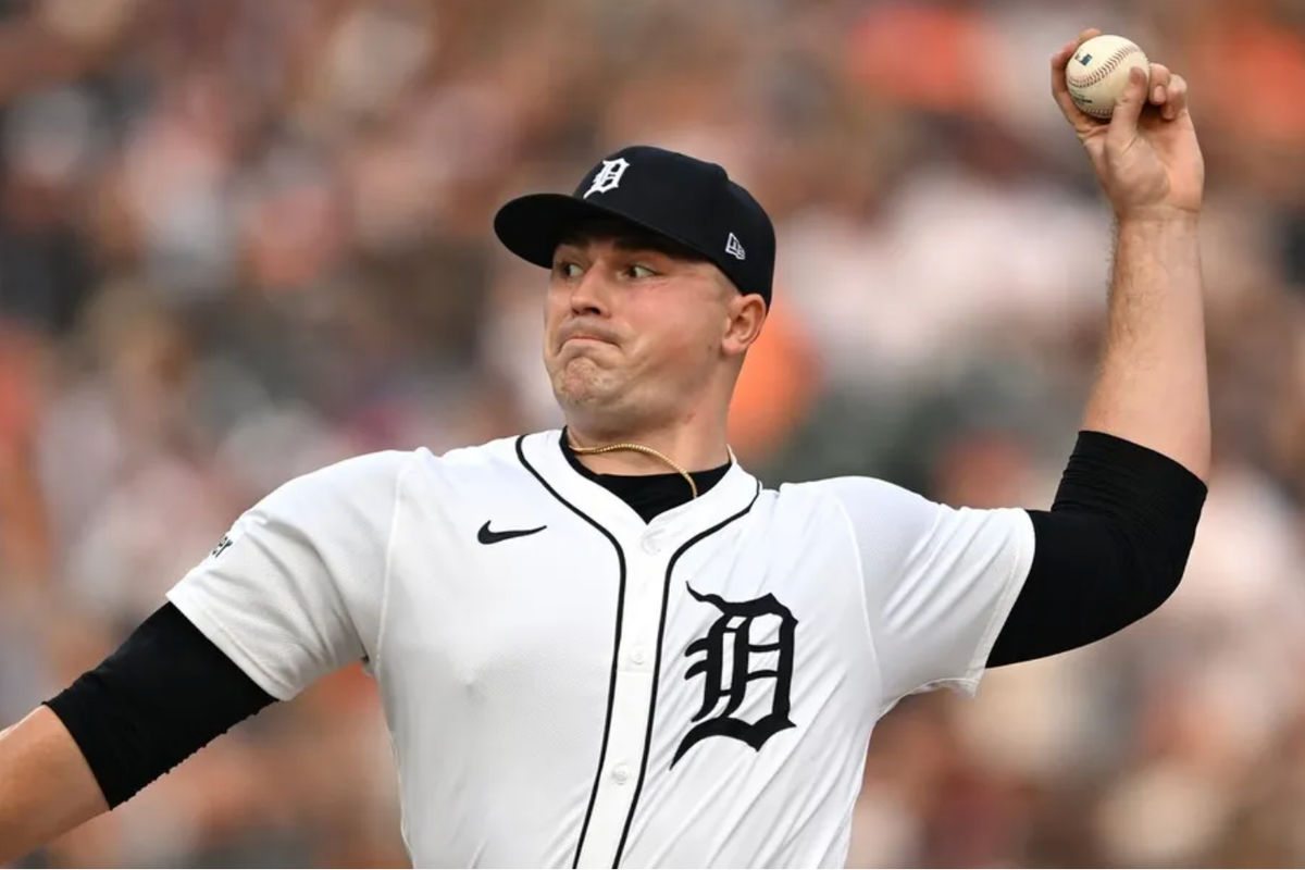 6 de junho de 2025; Detroit, Michigan, EUA; O arremessador titular do Detroit Tigers, Tarik Skubal (29), lança uma bola contra o Chicago Cubs na segunda entrada no Comerica Park. Crédito obrigatório: Lon Horwedel-Imagn Images