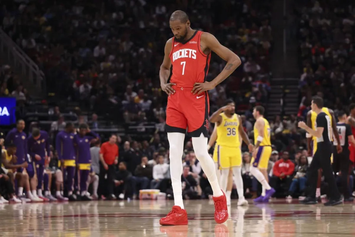 Mar 16, 2026; Houston, Texas, USA; Houston Rockets forward Kevin Durant (7) reacts after a play during the fourth quarter against the Los Angeles Lakers at Toyota Center. Mandatory Credit: Troy Taormina-Imagn Images