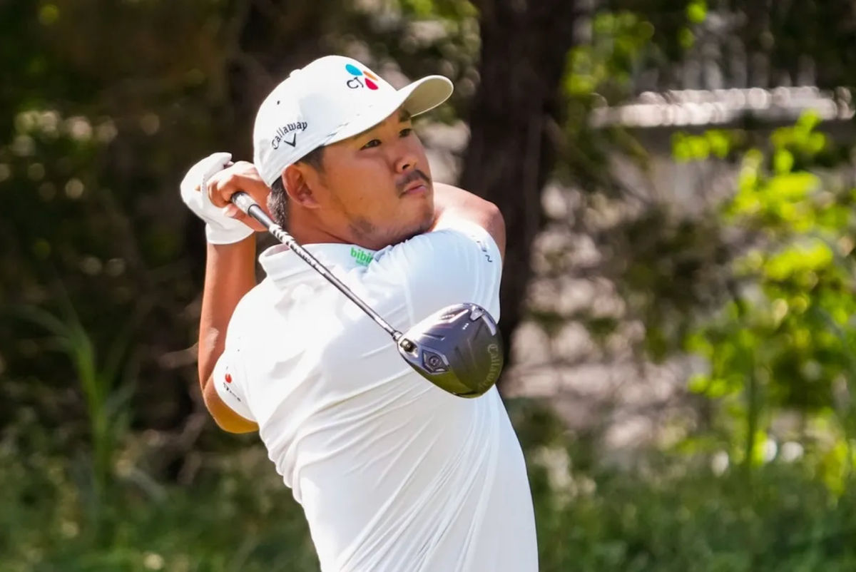 May 22, 2026; McKinney, Texas, USA; Si Woo Kim plays his shot from the 14th tee during the second round of THE CJ CUP Byron Nelson golf tournament. Mandatory Credit: Raymond Carlin III-Imagn Images