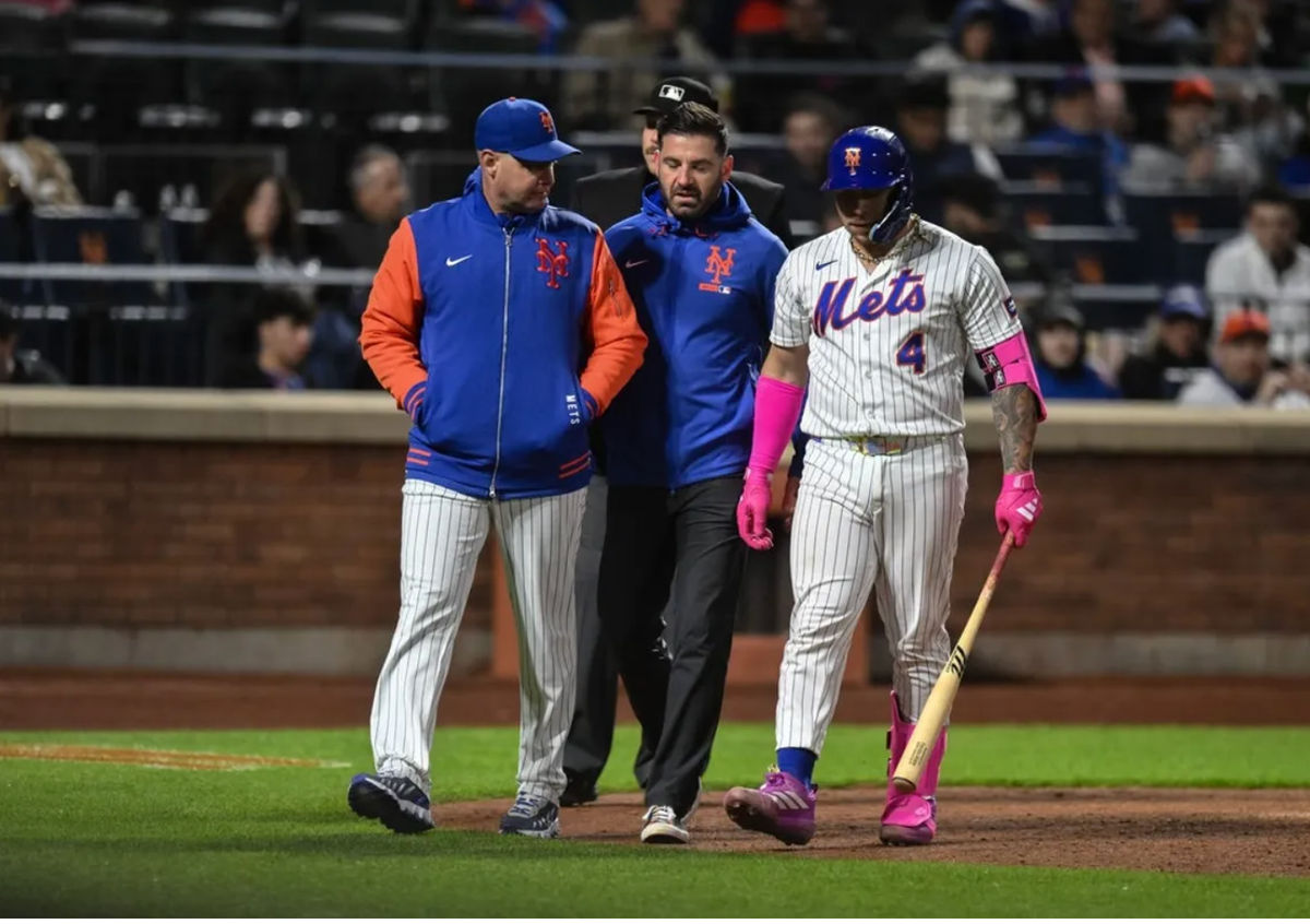 May 12, 2026; New York City, New York, USA; New York Mets catcher Francisco Alvarez (4) leaves the game with an injury during the sixth inning against the Detroit Tigers at Citi Field. Mandatory Credit: John Jones-Imagn Images