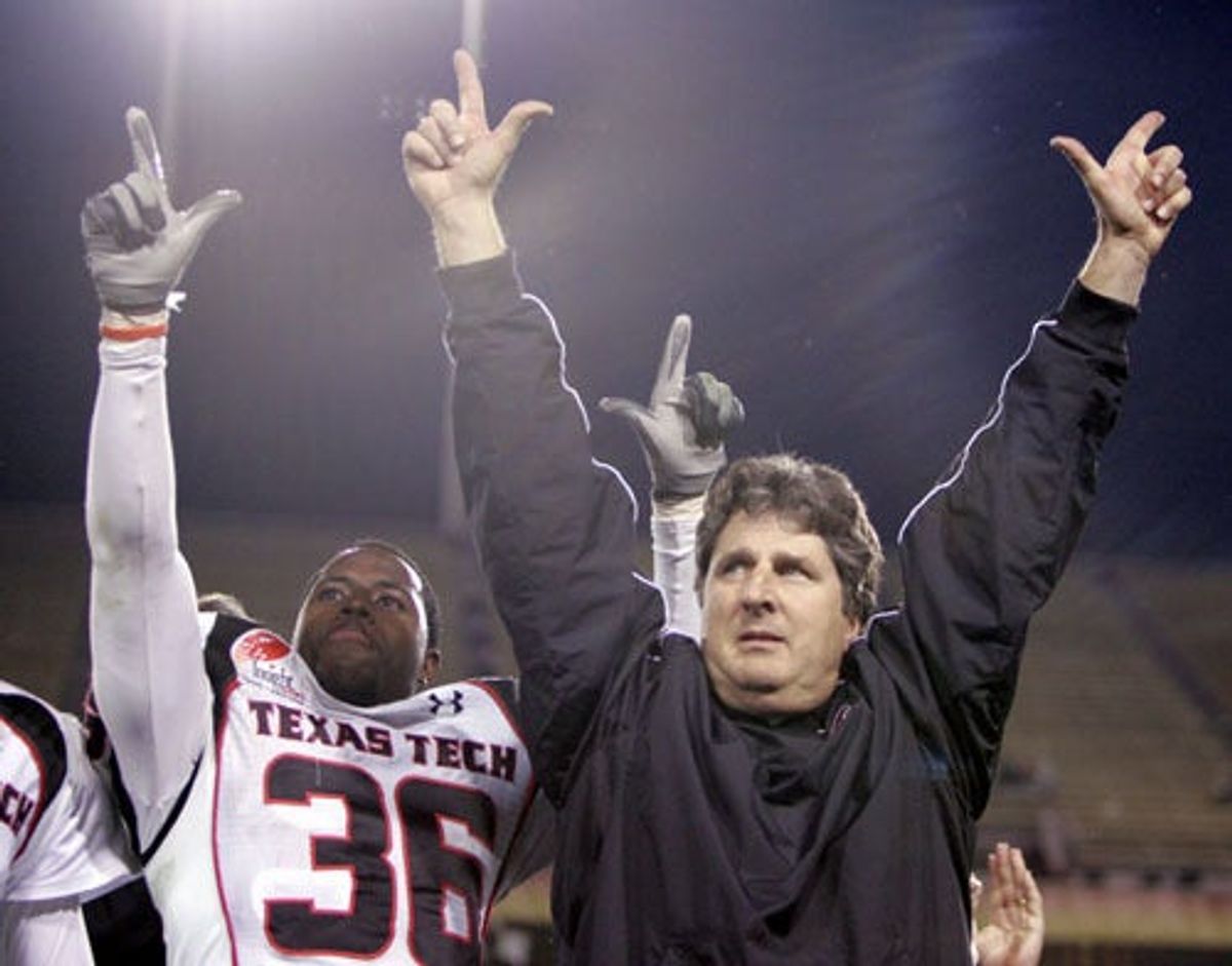 College Football Preview: I&#39;ve Got a Crush on Mike Leach