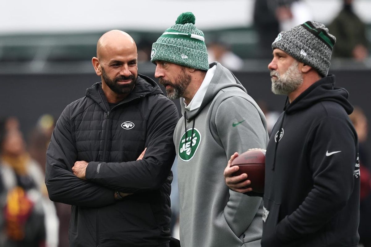 Jets coach on Aaron Rodgers: 'He's doing everything'