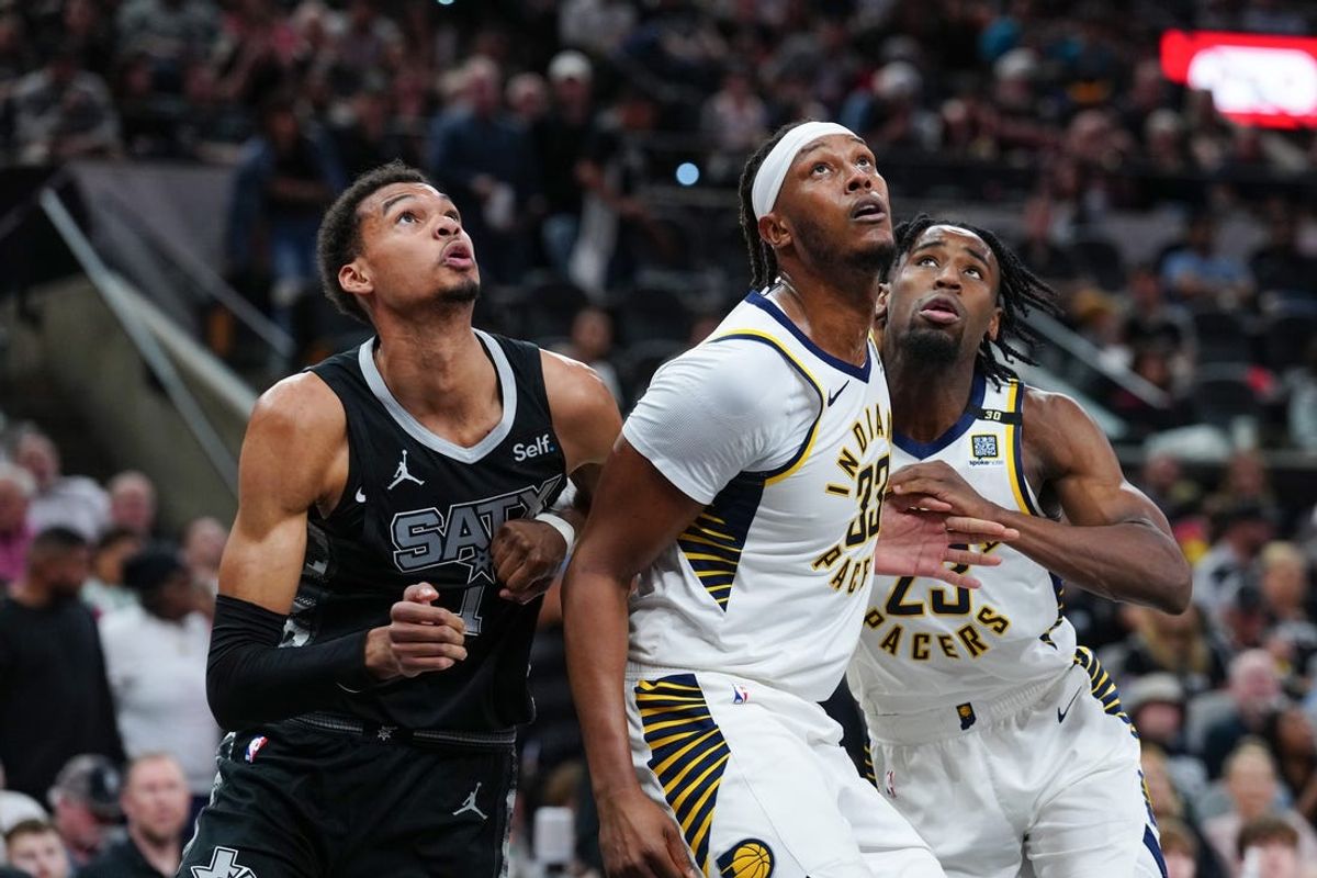 NBA: Indiana Pacers at San Antonio Spurs