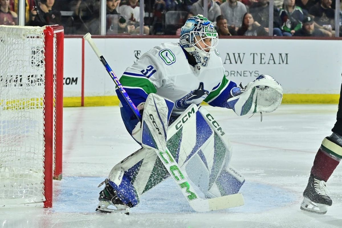 NHL: Vancouver Canucks at Arizona Coyotes