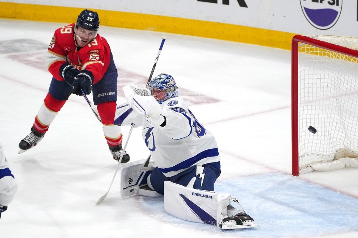 Panthers pour it on in Game 5 rout, eliminate rival Lightning