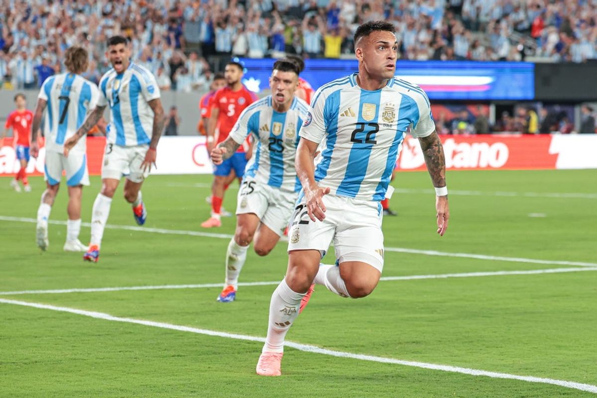 Soccer: Copa America-Chile vs Argentina