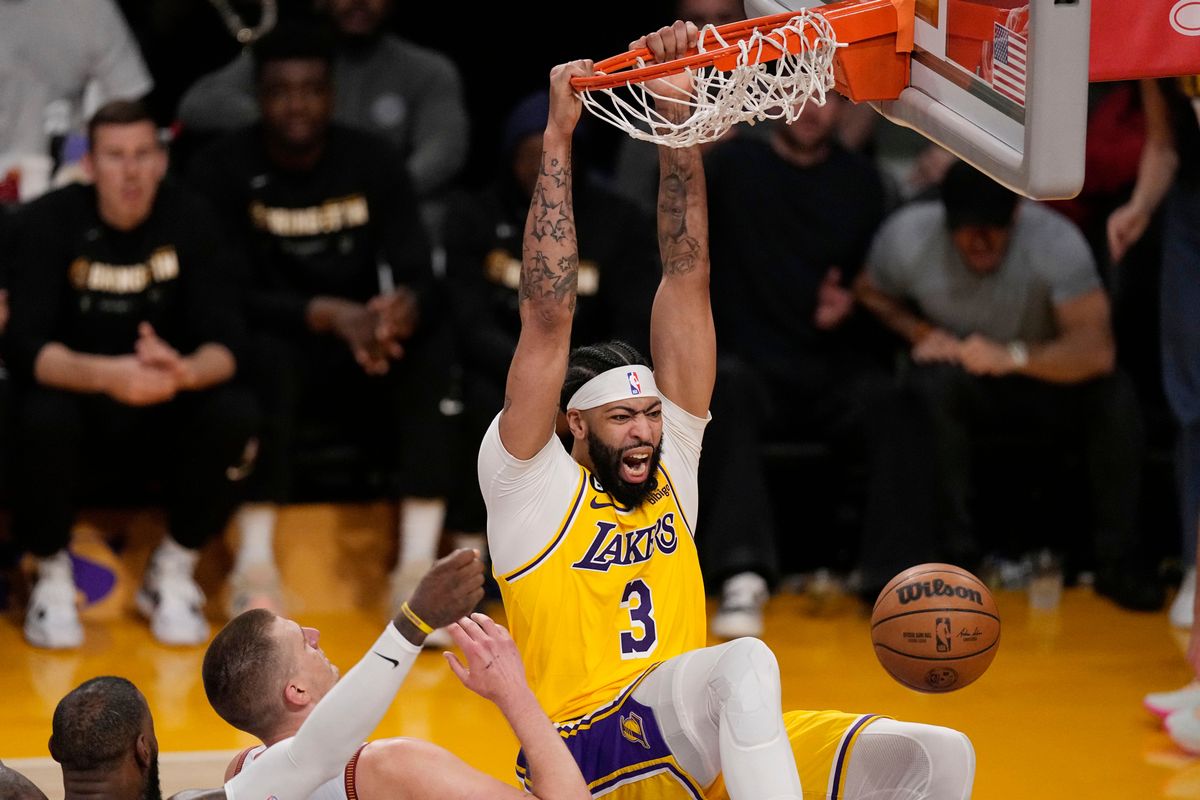 Anthony Davis’ extension isn’t a risk, it’s standard operating procedure