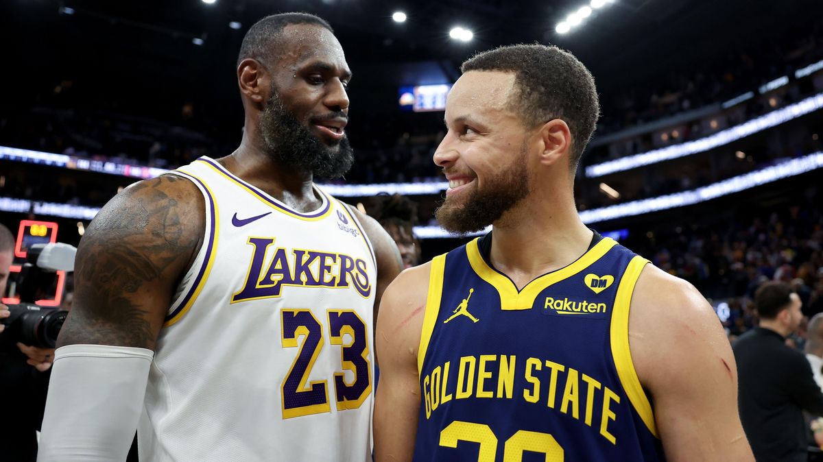 Draymond Green tried to play matchmaker with LeBron and Steph, and who could blame him?