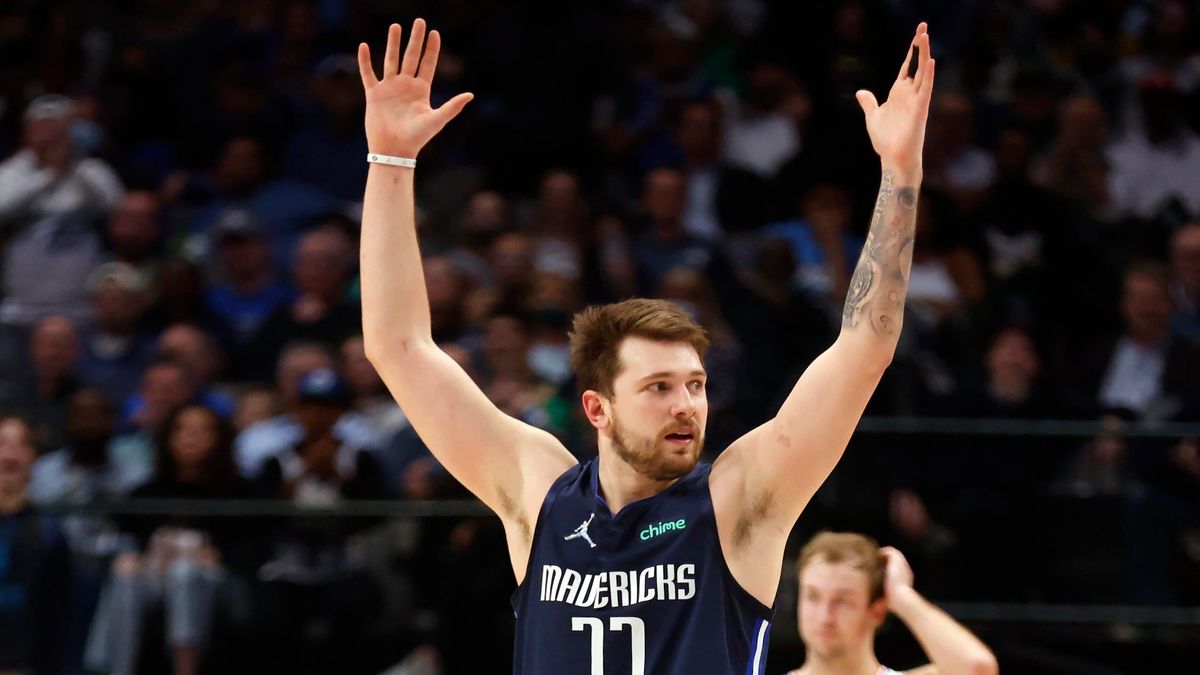 The Mavericks are a mess