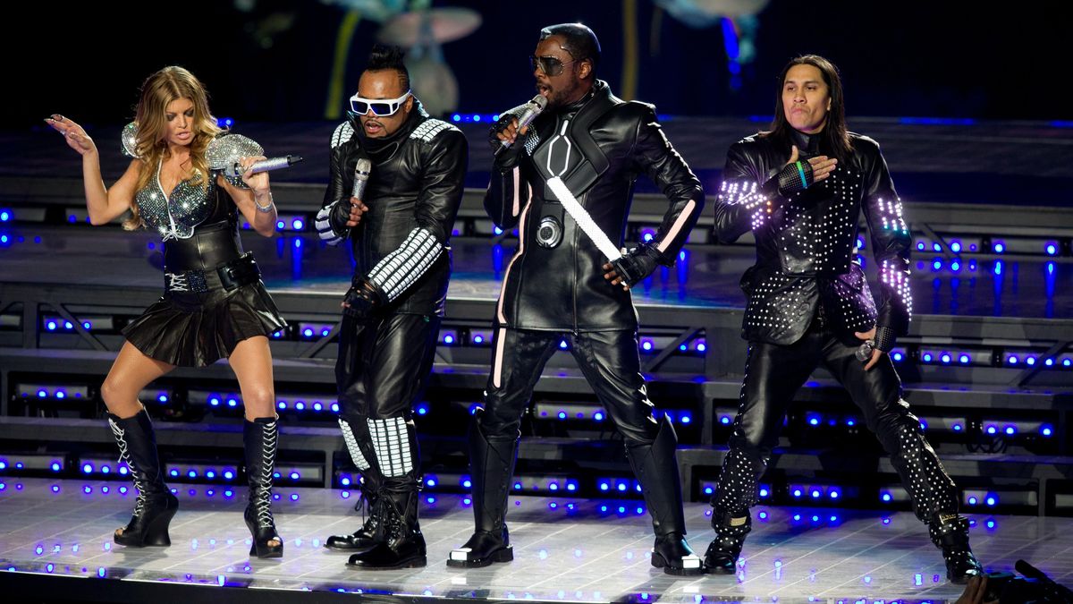 Let's remember (forget?) the worst Super Bowl halftime shows