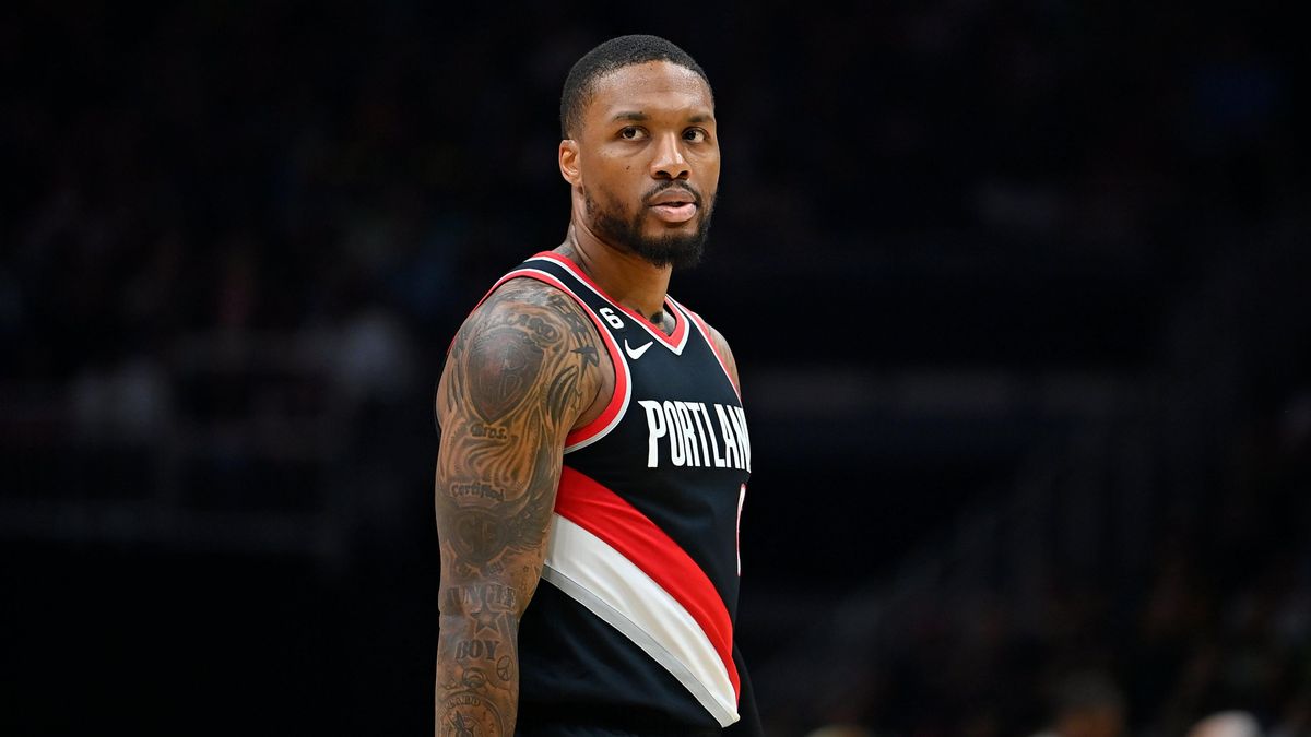 Damian Lillard sounds like he’s threatening to Barry Sanders his career