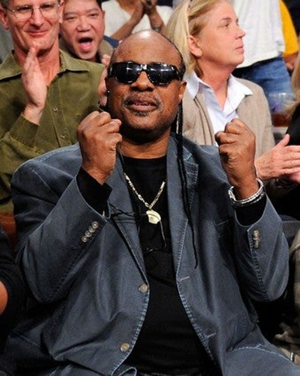 Deadspin Stevie Wonder Is Not Blind The Truthers