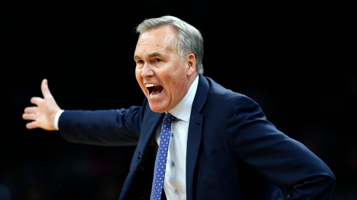 If Daryl Morey hires Mike D’Antoni, he’s not serious about winning a title in Philly