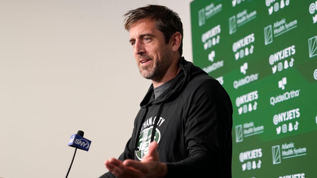 Aaron Rodgers' idea of the Garden State came from watching <i>Jersey Shore</i>