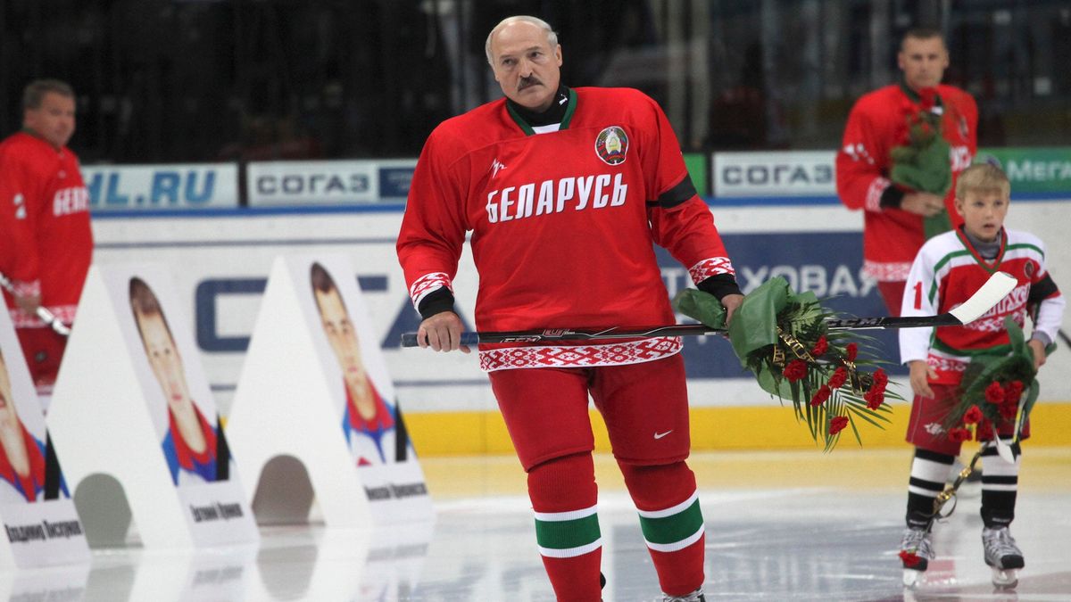 President Of Belarus Calls National Hockey Team &quot;Absolutely Spineless&quot; For Missing World Championship Playoffs