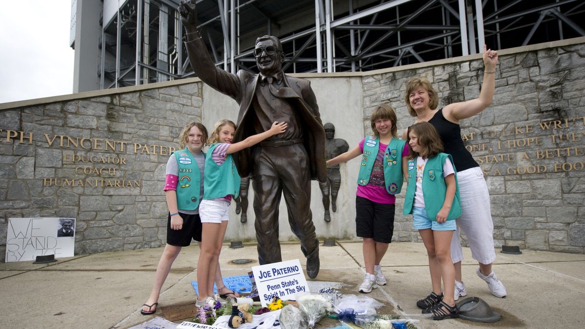 Report: Joe Paterno May Have Admitted To Knowing Of Jerry Sandusky&#39;s Earlier Abuses