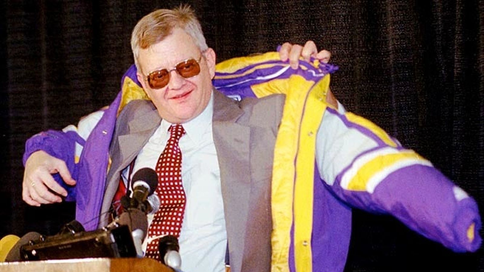 Deadspin | How Jack Ryan Kept Tom Clancy From Buying The Minnesota