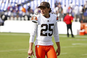 Cleveland Browns Beat Green Bay Packers for Biggest NFL Upset This Season