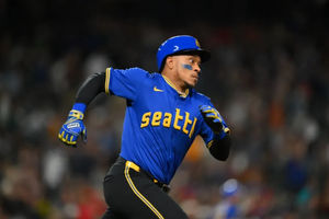 Toronto Blue Jays vs. Seattle Mariners Game 4 Expert Prop Bet Picks