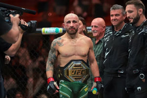 Alexander Volkanovski’s UFC 325 Win Strengthens His Case as the Greatest Featherweight Ever