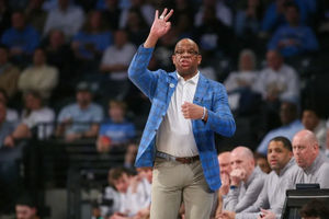 Hubert Davis and UNC Basketball Find Themselves at Complicated Crossroads